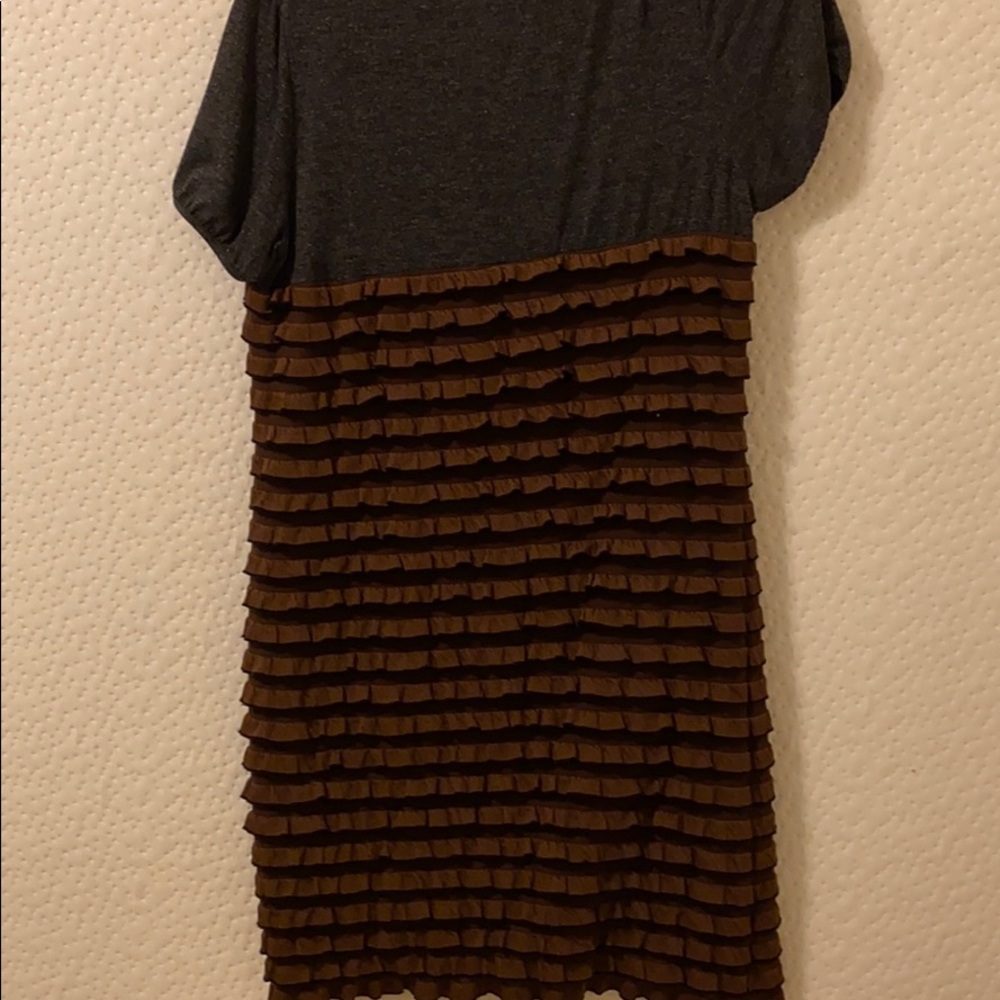 Fun dress - Picture 4 of 5